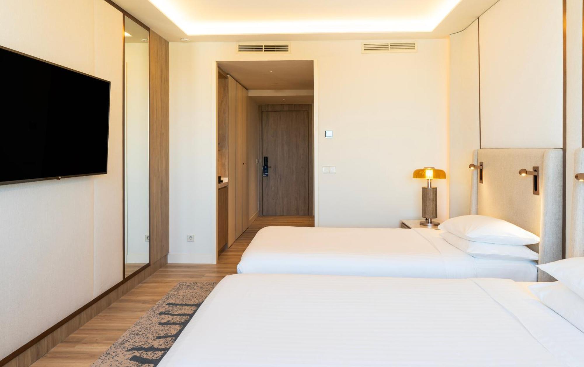 Hotel Princesa Plaza Мадрид Экстерьер фото